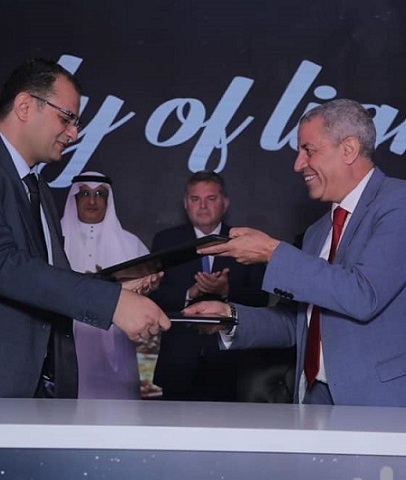 Minister of Public Business Sector witnesses the Mokattam Corniche partnership signing